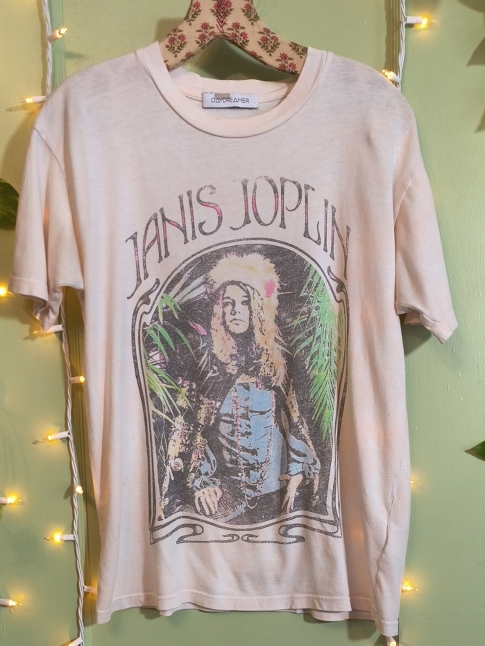 Women's Daydreamer Janis Joplin Tye Dye Peach White T-shirt 👕 XS - Picture 10 of 10
